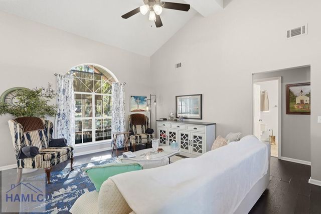 101 Laurens Lane, Savannah, GA 31419