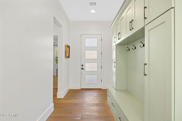 4145 E CAMPBELL Avenue, Phoenix, AZ 85018