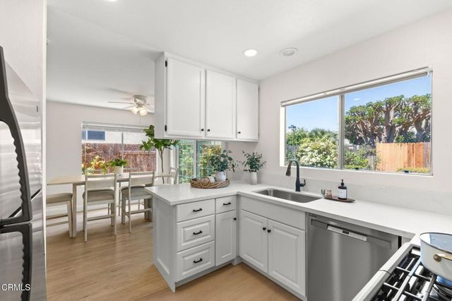 243 Camino El Rincon, Camarillo, CA 93012