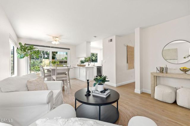 243 Camino El Rincon, Camarillo, CA 93012