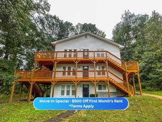 4013 Hawthorne SE Circle 2, Smyrna, GA 30080