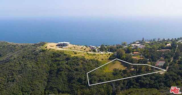 20717 Rockcroft Drive, Malibu, CA 90265