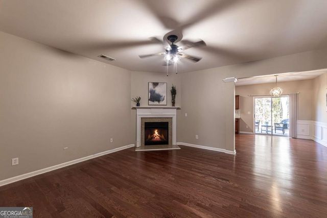 2002 Lakeshore Overlook Circle NW, Kennesaw, GA 30152