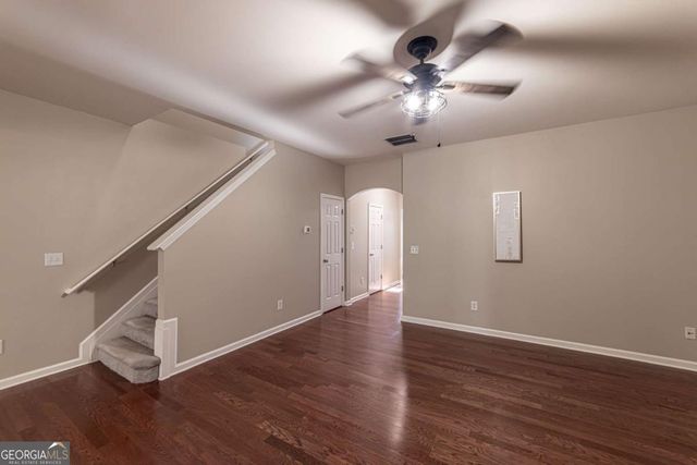 2002 Lakeshore Overlook Circle NW, Kennesaw, GA 30152