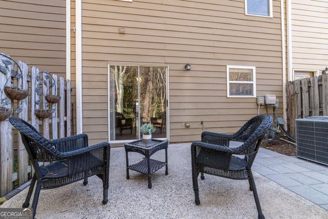 2002 Lakeshore Overlook Circle NW, Kennesaw, GA 30152