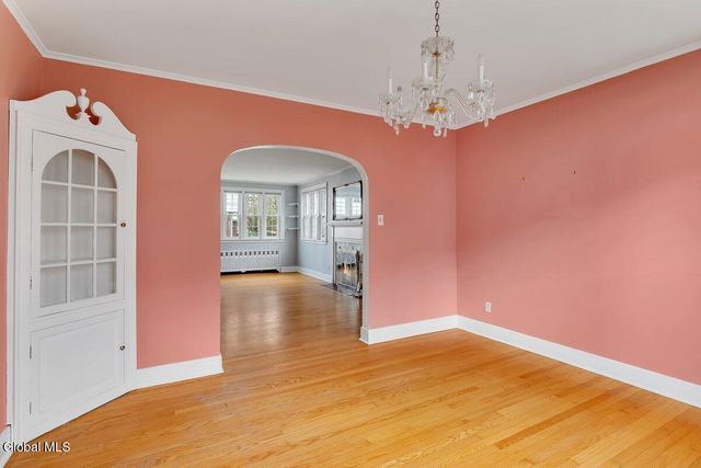 7 Tudor Road, Albany, NY 12203