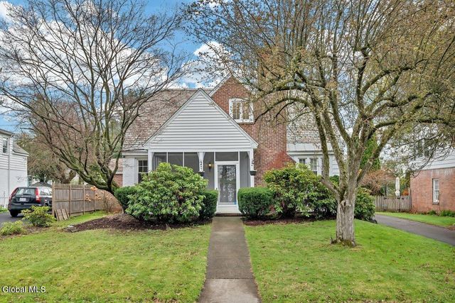 7 Tudor Road, Albany, NY 12203