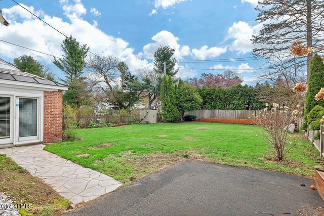 7 Tudor Road, Albany, NY 12203