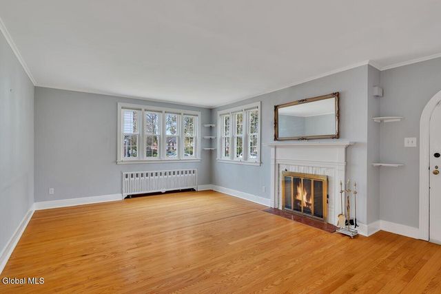 7 Tudor Road, Albany, NY 12203