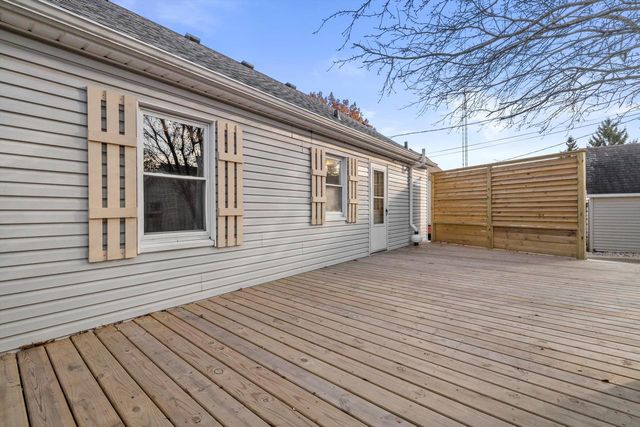 5506 35th AVENUE, Kenosha, WI 53144