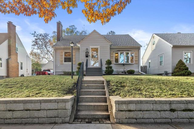 5506 35th AVENUE, Kenosha, WI 53144