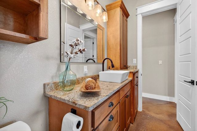 13300 E County Rd 116, Midland, TX 79706