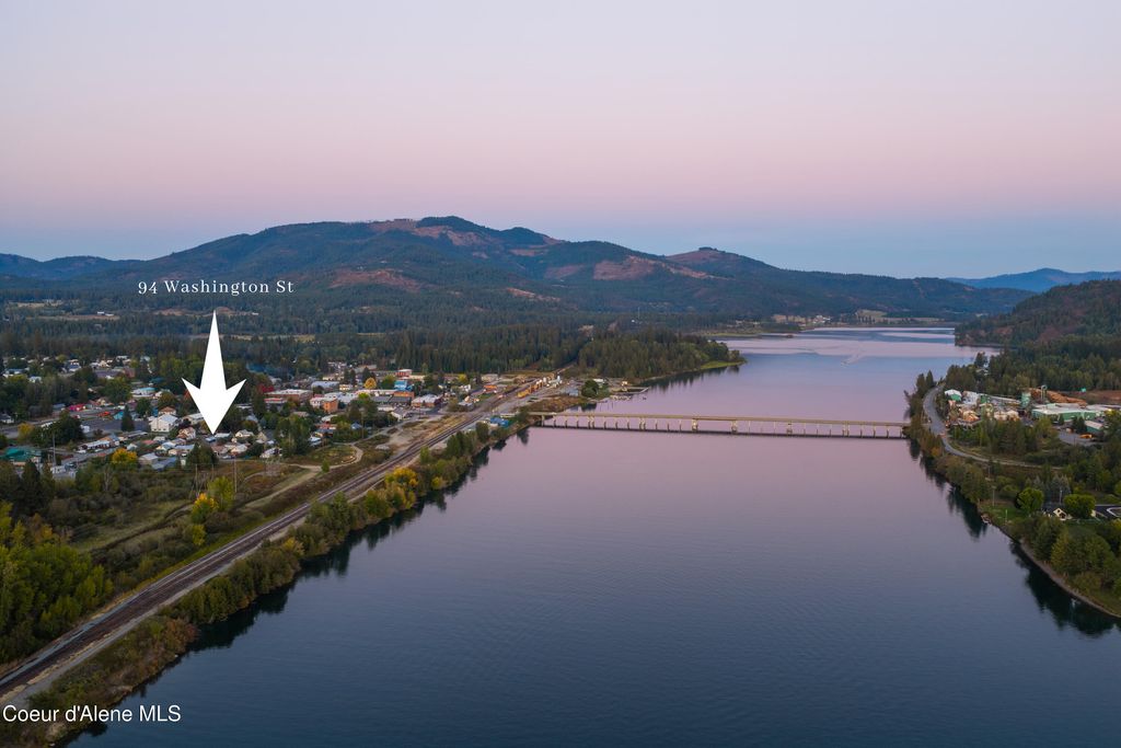 94 Washington ST, Priest River, ID 83856 photo 5