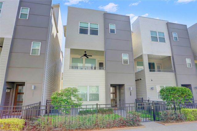 2781 Clinton Drive, Houston, TX 77020