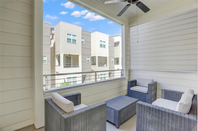 2781 Clinton Drive, Houston, TX 77020