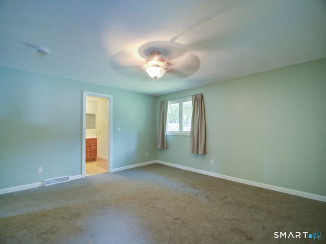 197 Maple Avenue, North Haven, CT 06473