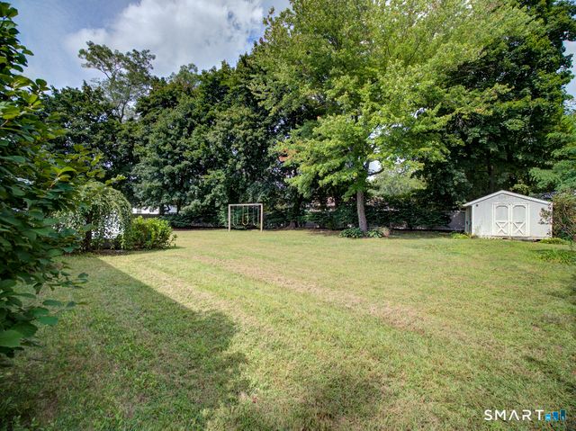197 Maple Avenue, North Haven, CT 06473
