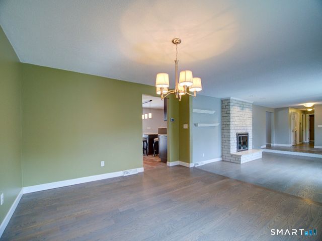 197 Maple Avenue, North Haven, CT 06473