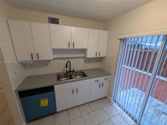 7981 SW 152nd Ave 1703, Miami, FL 33193