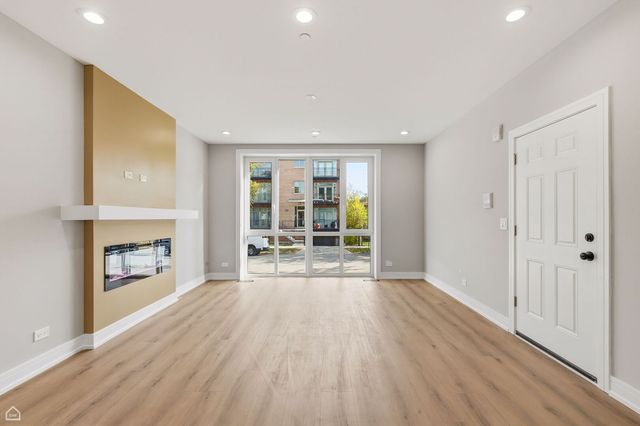 2718 budd Street, River Grove, IL 60171