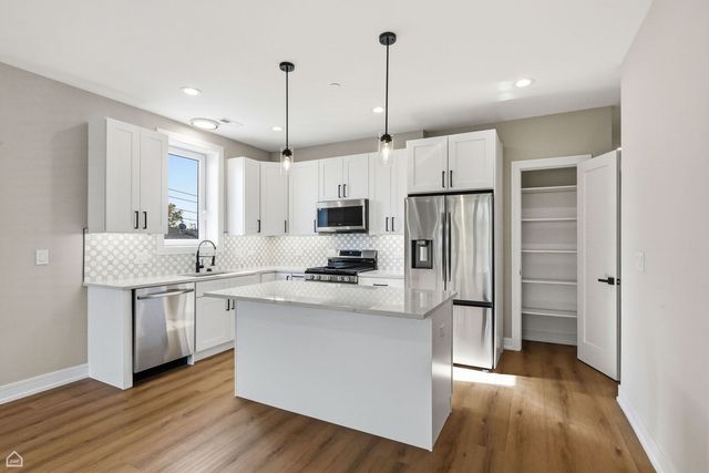 2718 budd Street, River Grove, IL 60171