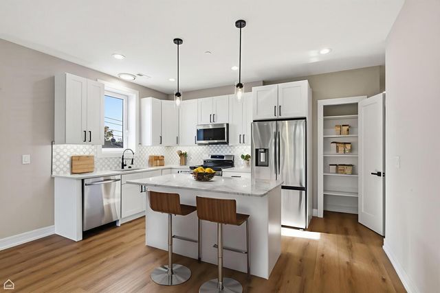 2718 budd Street, River Grove, IL 60171