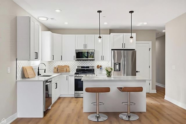 2718 budd Street, River Grove, IL 60171