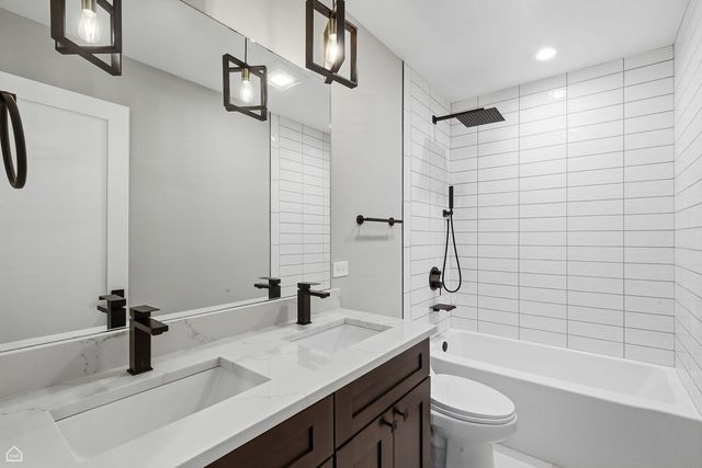 2718 budd Street, River Grove, IL 60171