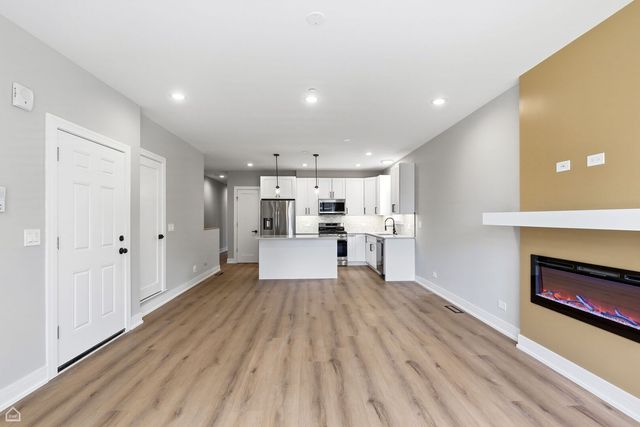 2718 budd Street, River Grove, IL 60171