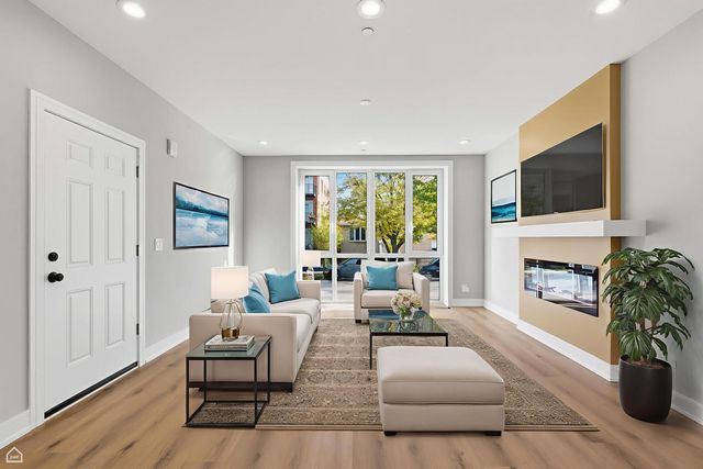 2718 budd Street, River Grove, IL 60171