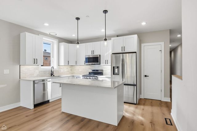 2718 budd Street, River Grove, IL 60171