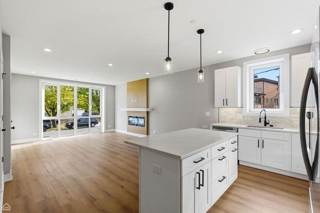 2718 budd Street, River Grove, IL 60171