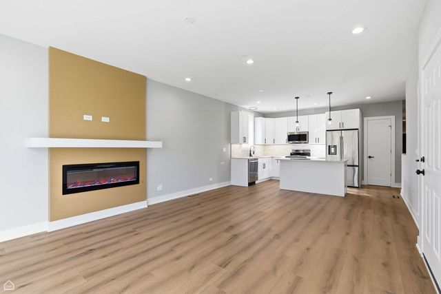 2718 budd Street, River Grove, IL 60171