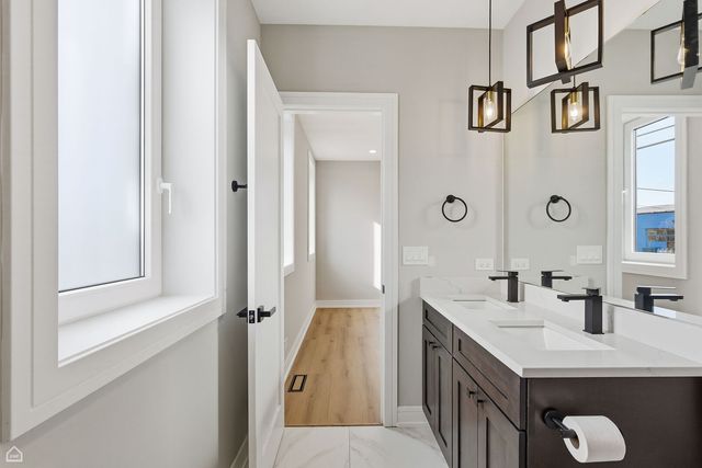 2718 budd Street, River Grove, IL 60171