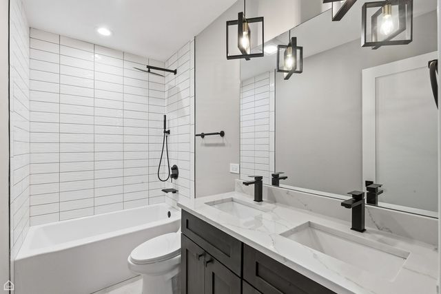 2718 budd Street, River Grove, IL 60171