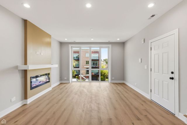 2718 budd Street, River Grove, IL 60171