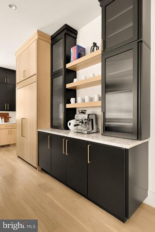 6916 CARMICHAEL AVE, Bethesda, MD 20817