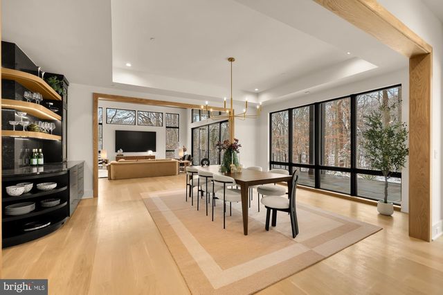 6916 CARMICHAEL AVE, Bethesda, MD 20817