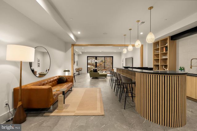 6916 CARMICHAEL AVE, Bethesda, MD 20817