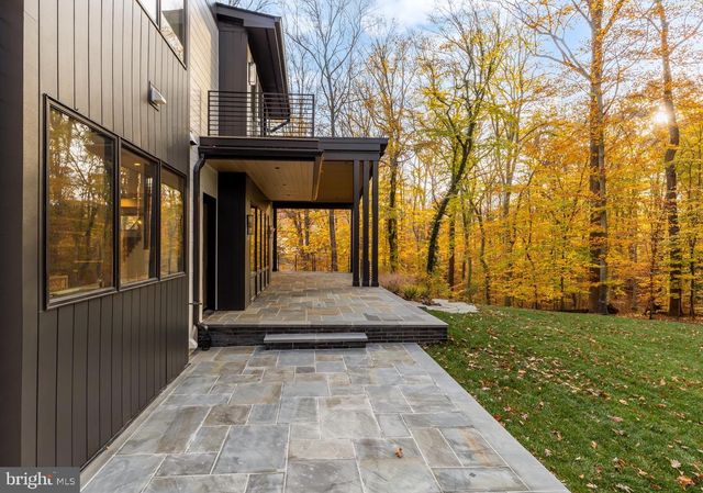 6916 CARMICHAEL AVE, Bethesda, MD 20817