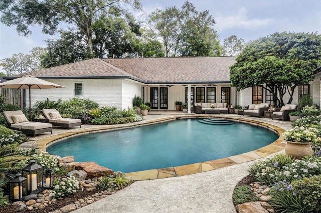 10710 Russett Drive, Houston, TX 77042