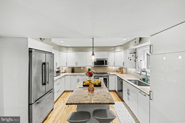 6306 BEACHWAY DR, Falls Church, VA 22044