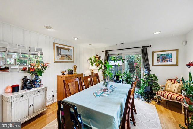 6306 BEACHWAY DR, Falls Church, VA 22044