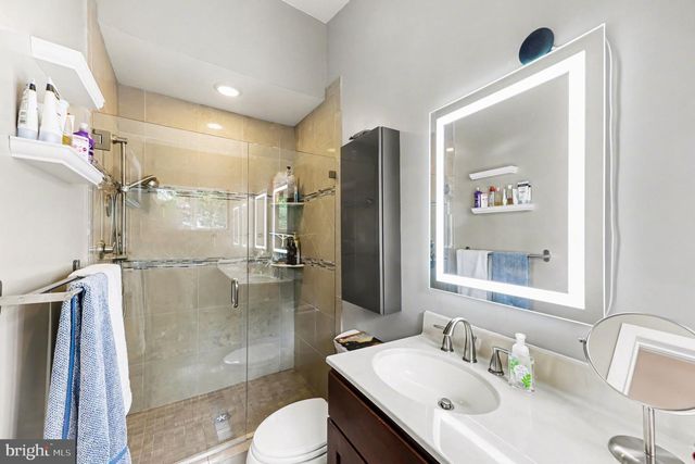 6306 BEACHWAY DR, Falls Church, VA 22044