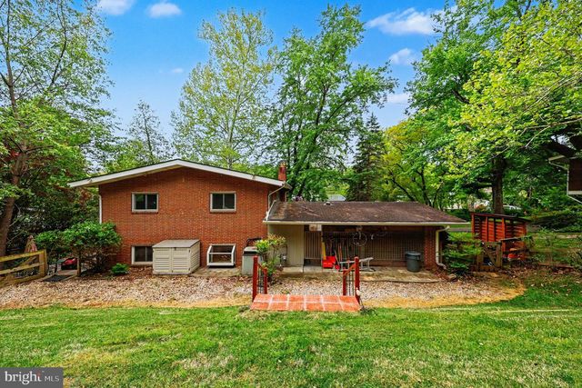 6306 BEACHWAY DR, Falls Church, VA 22044