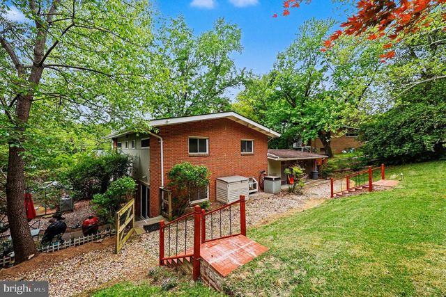 6306 BEACHWAY DR, Falls Church, VA 22044