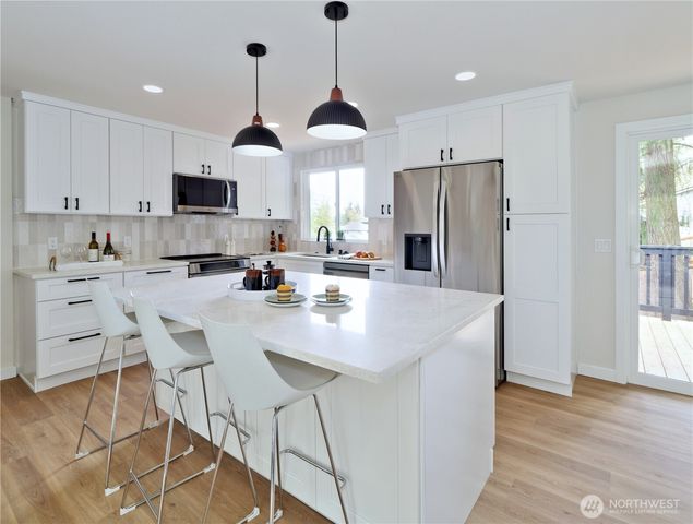 12802 NE 142nd Street, Kirkland, WA 98034