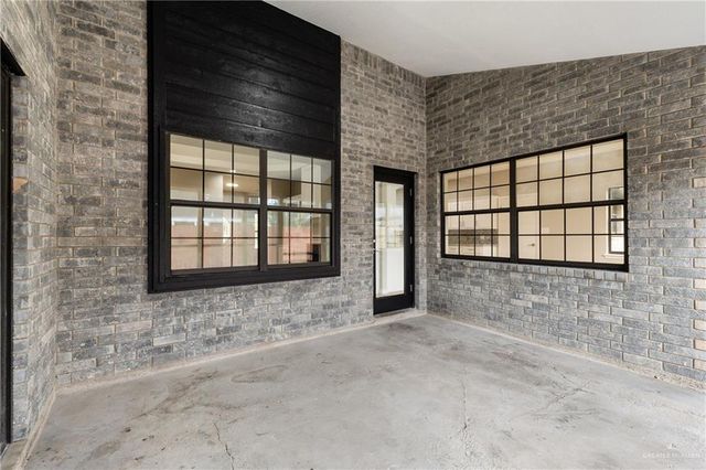 3 Conquistador Street, Brownsville, TX 78520