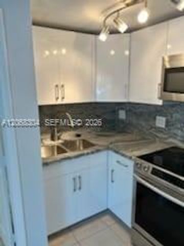 2539 S Bayshore Drive 229CR, Coconut Grove, FL 33133