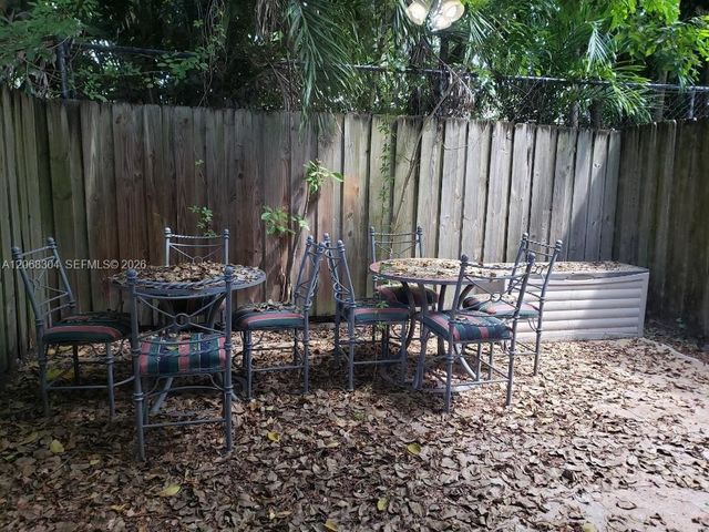 2539 S Bayshore Drive 229CR, Coconut Grove, FL 33133
